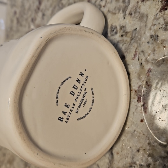 ☕️🔥RAE DUNN "COURAGEOUS" MUG - Picture 3 of 3